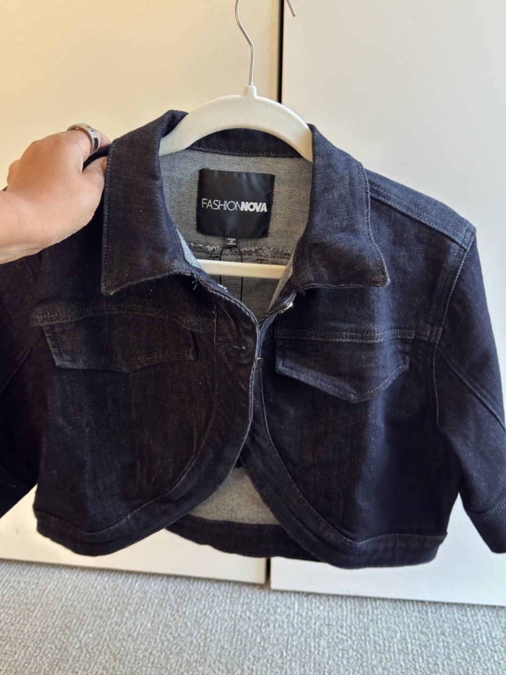 Fashion Nova Dark Indigo Cropped Denim Jacket - Picture 3 of 5